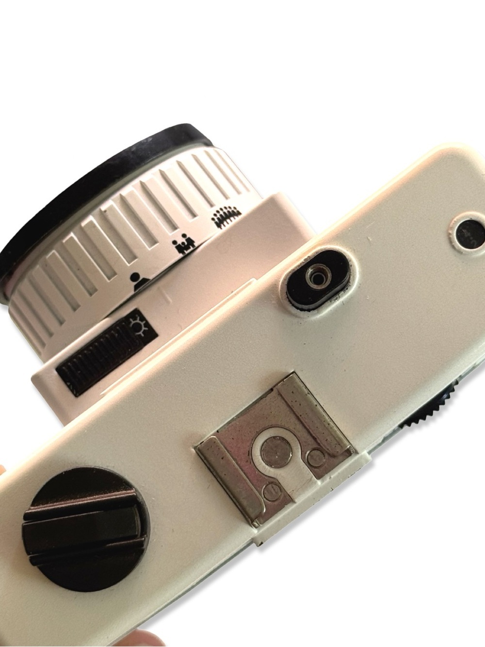 Vintage HOLGA 135BC White Lomo 35mm Film Camera Black Corner Effect - NWOT - Picture 5 of 14